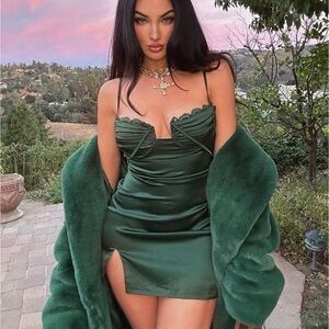 Green mini dress size small fashion nova